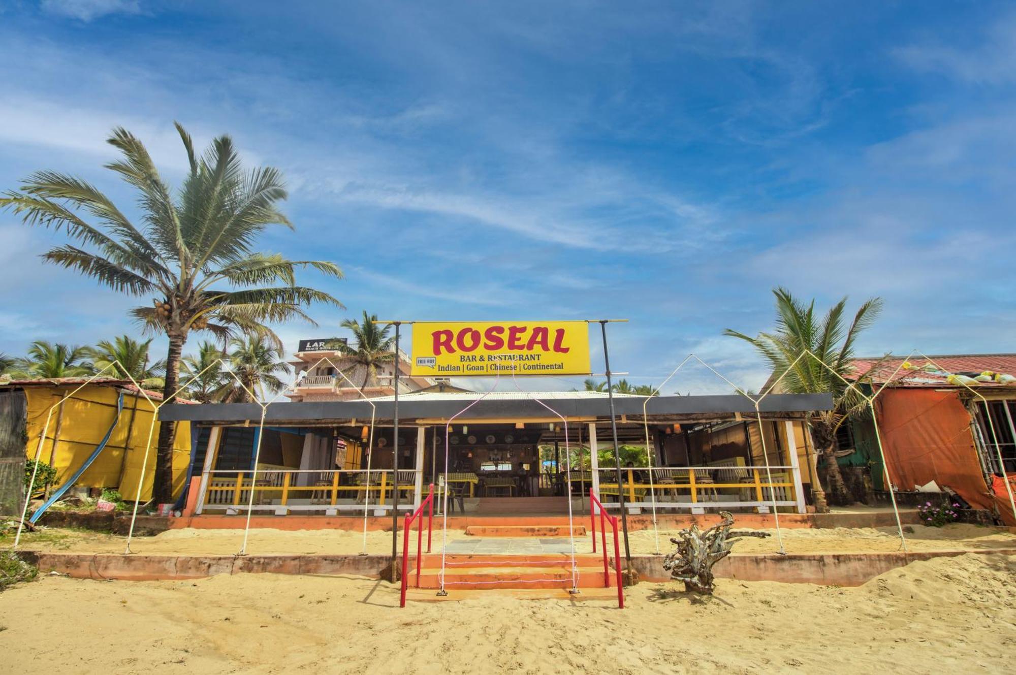 Roseal Beach Front Бага Екстер'єр фото