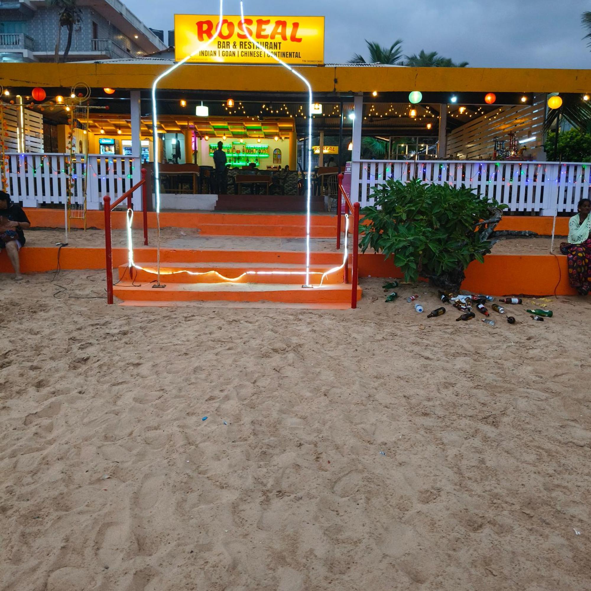 Roseal Beach Front Бага Екстер'єр фото